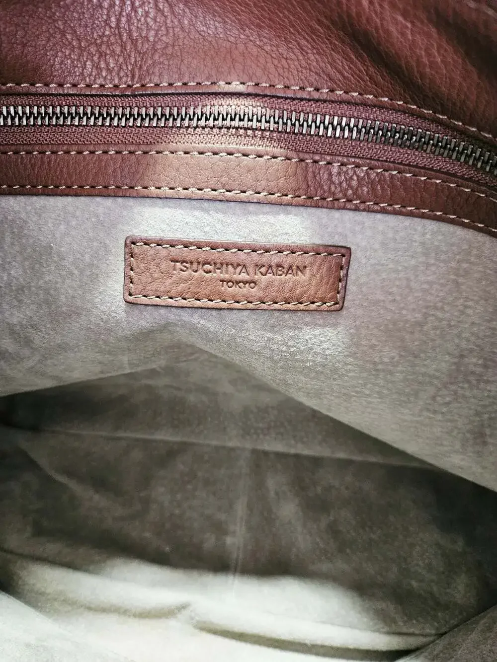 Tsuchiya Kaban Tone Oil Nume Medium Shoulder Bag in Brown Leather